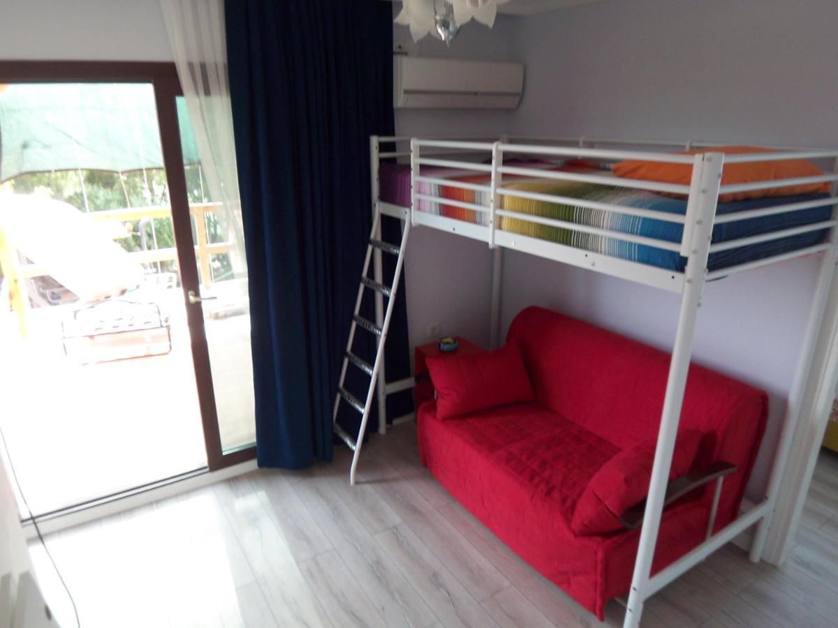 Izmir Tatil Evi Beach Resort Seferihisar Ürkmez エクステリア 写真